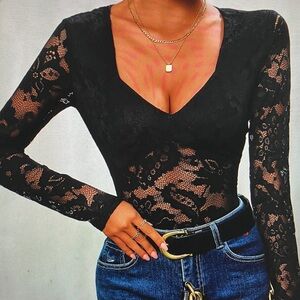 Chic Black Lace Long Sleeve Top